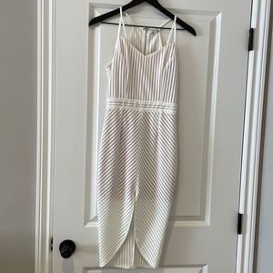 Midi white dress, size small